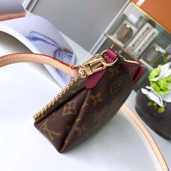 PALLAS Vuitton CHANELUTCH Louis 0710